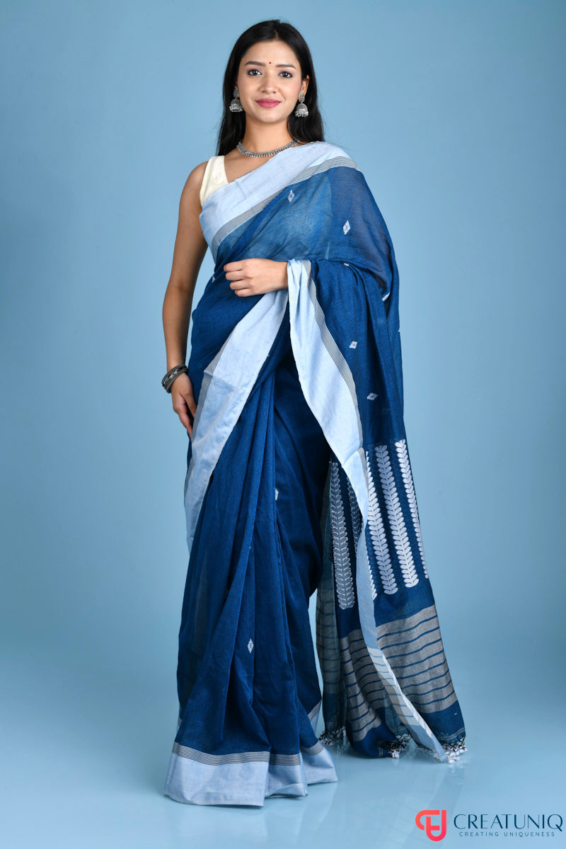 Handwoven Pure Cotton Saree with White Border and Blooming Floral Pallu - Blue