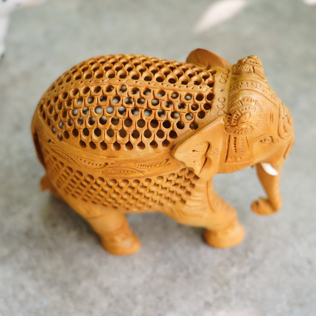 Handmade Wooden Elephant, 6", Trunk Down with Jaali Carving