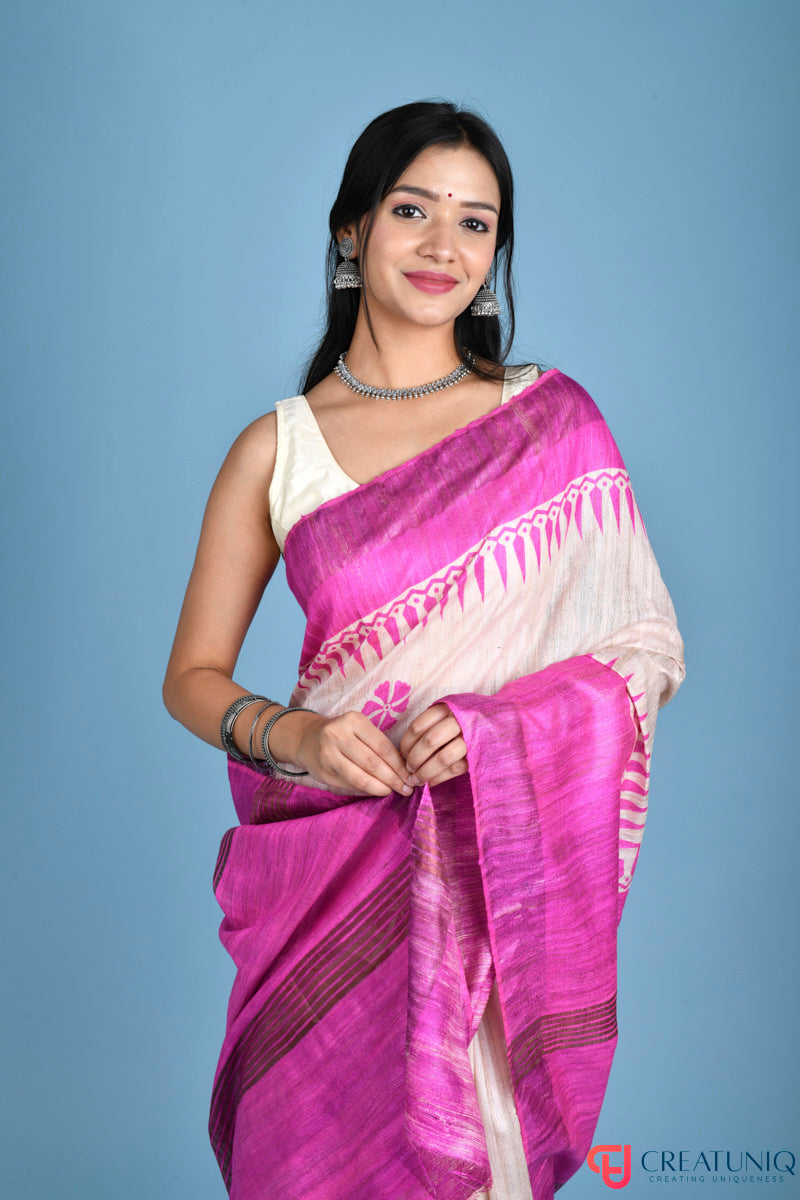Handwoven Pure Silk Saree Adorned with Floral Motifs - Pink