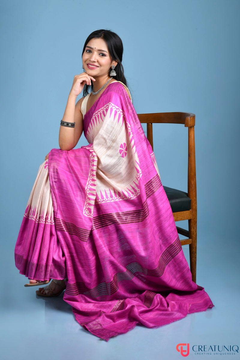 Handwoven Pure Silk Saree Adorned with Floral Motifs - Pink